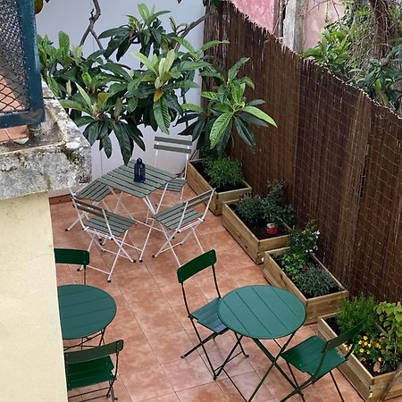 Terrace House Hostel Lisbon Exterior photo